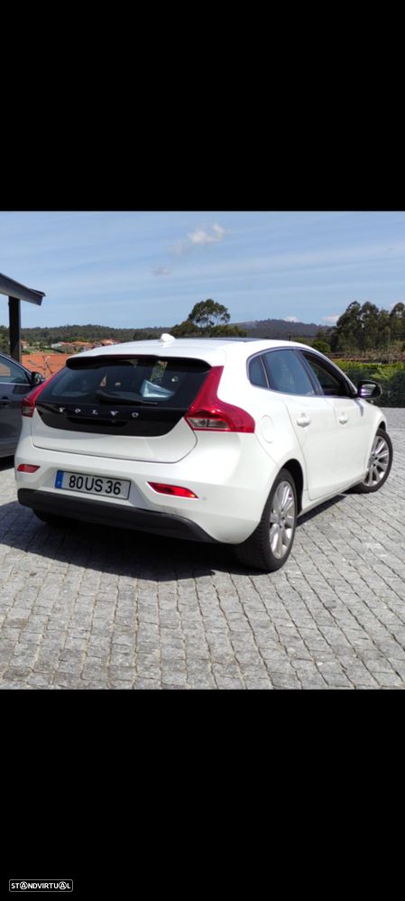 Volvo V40 - 2