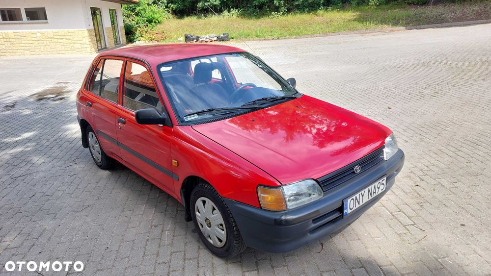 Toyota Starlet - 1
