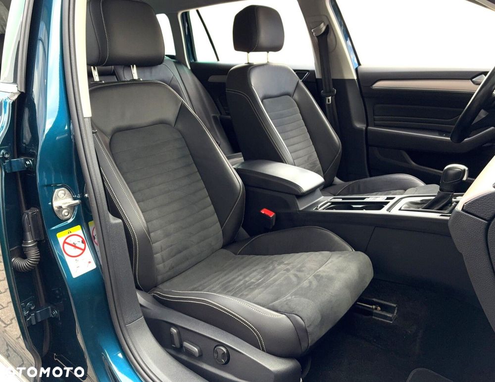 Volkswagen Passat - 14