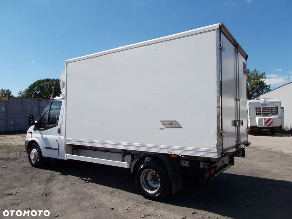 Ford Transit - 4