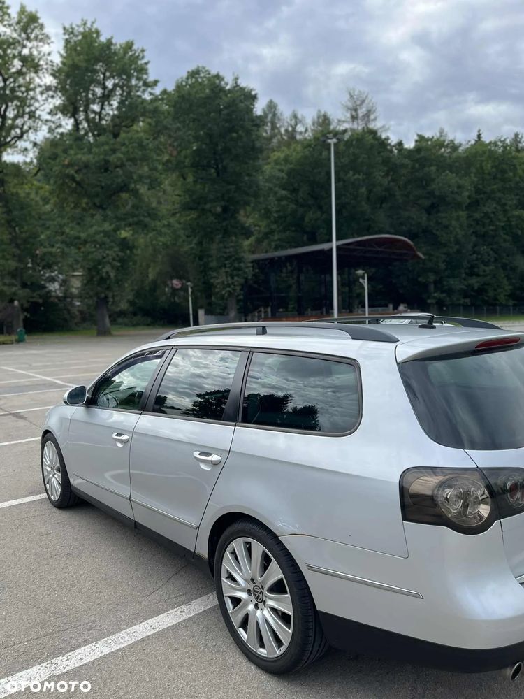 Volkswagen Passat Variant 2.0 TDI DPF Sportline DSG - 13