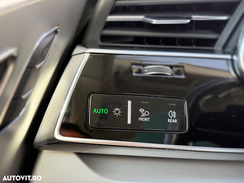 Audi Q8 3.0 55 TFSI quattro Tiptronic MHEV - 13