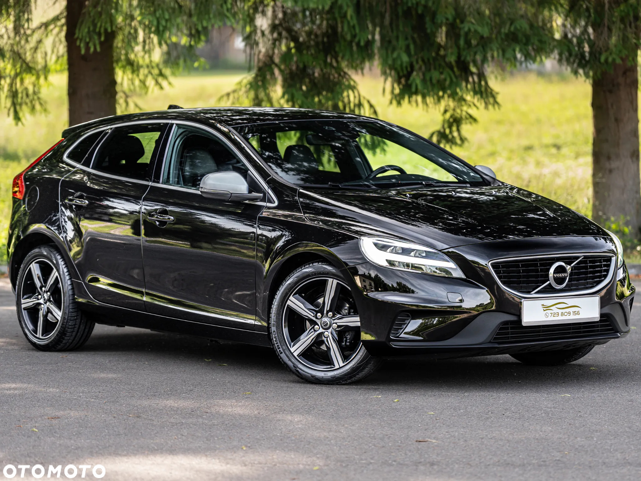 Volvo V40 D2 RDesign - 12