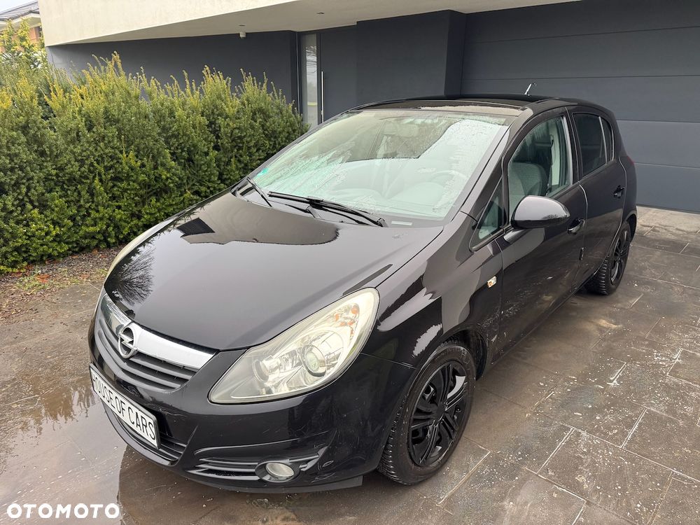 Opel Corsa 1.4 16V Color Edition - 1