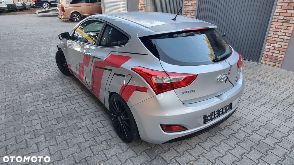 Hyundai i30 - 14