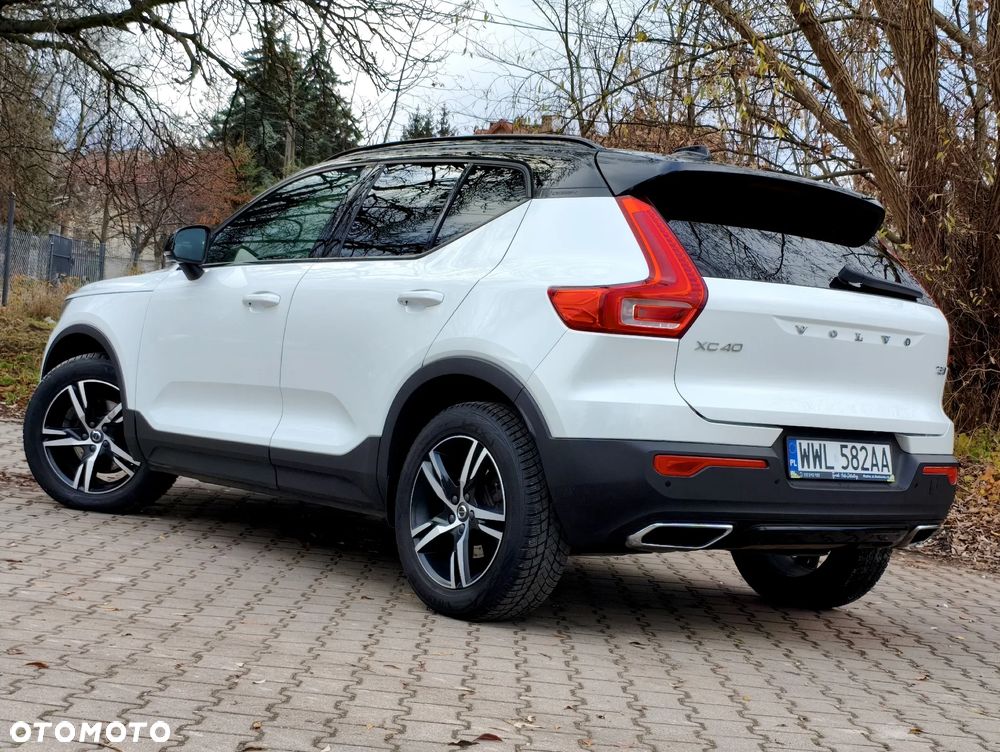 Volvo XC 40 T5 AWD Geartronic R-Design - 31