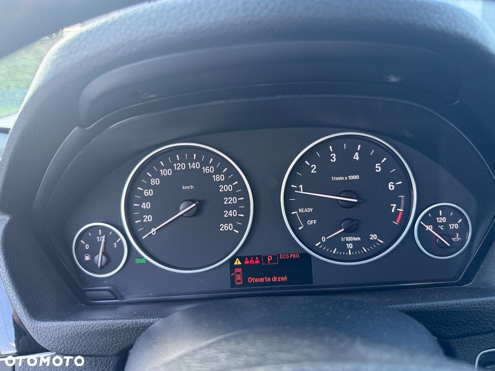 BMW Seria 3 - 8