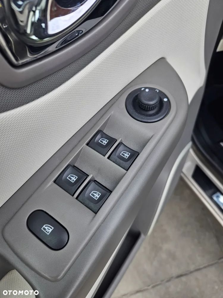Renault Captur TCe 120 EDC Luxe - 19