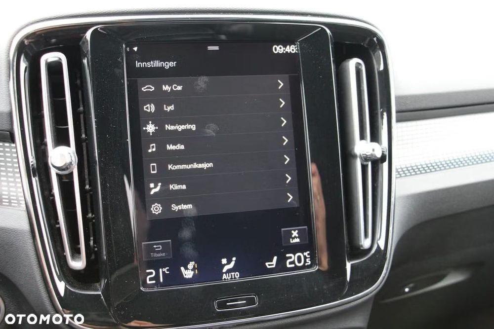 Volvo XC 40 D4 AWD Geartronic R-Design - 22