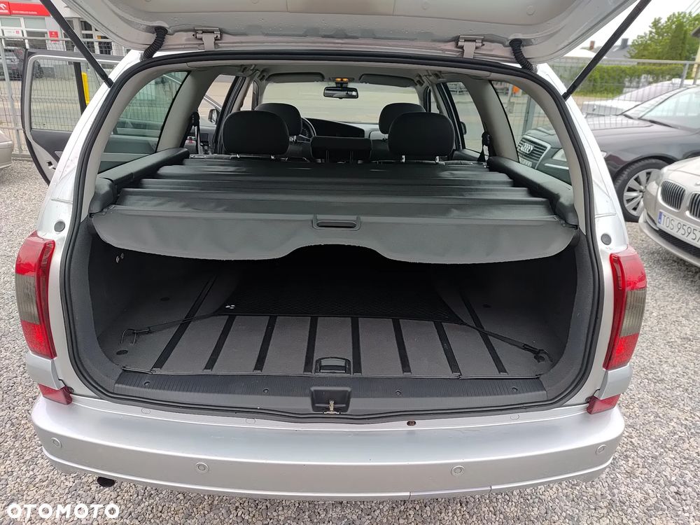 Opel Omega 2.2 Elegance - 16