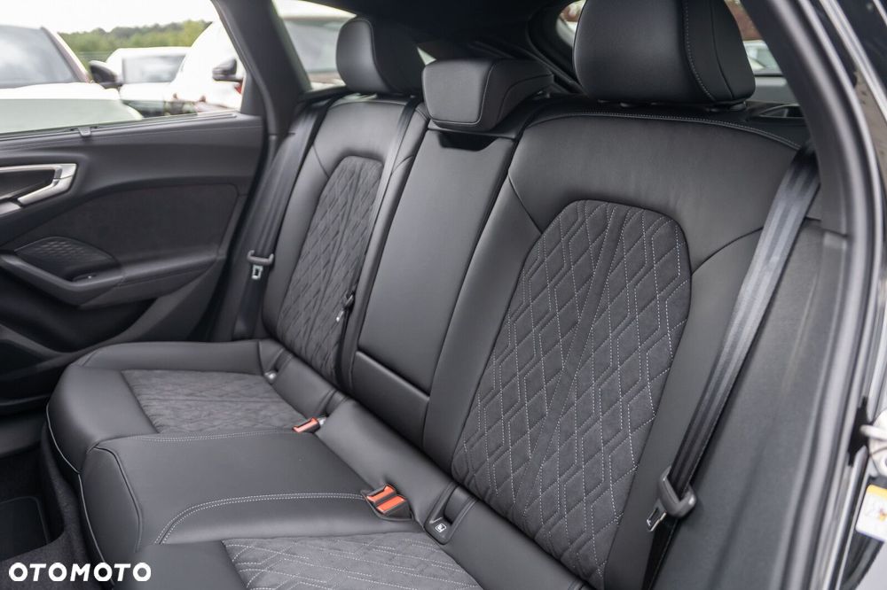 Audi A5 Avant - 16