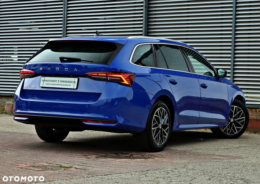Skoda Octavia 1.5 TSI mHEV Selection DSG - 9