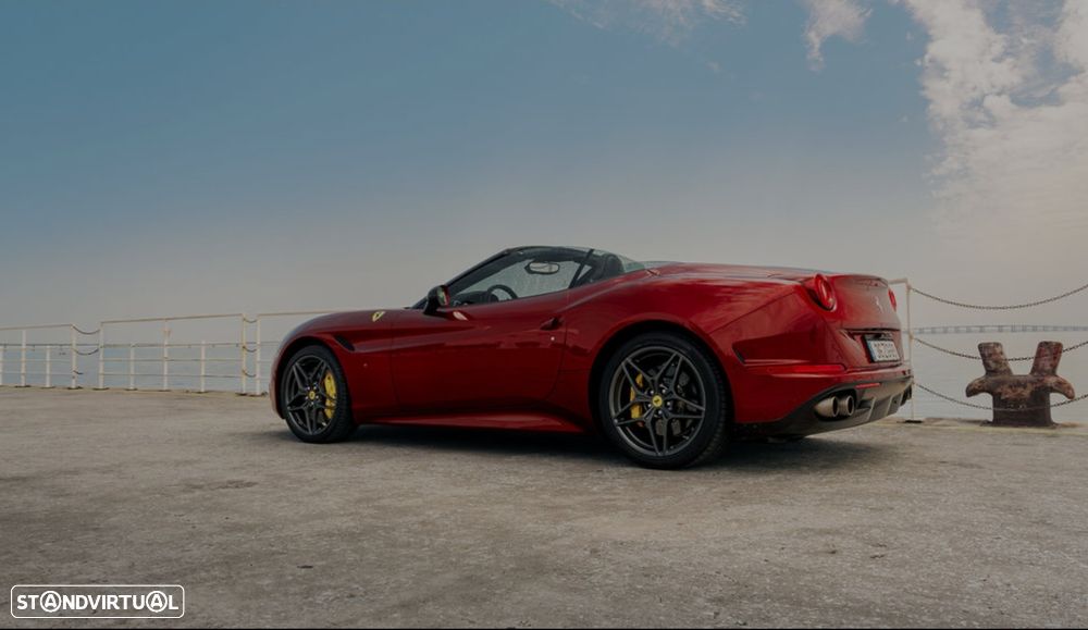 Ferrari California T - 19