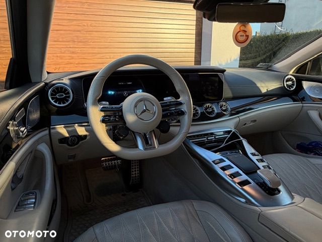 Mercedes-Benz AMG GT 43 4-Matic+ - 18