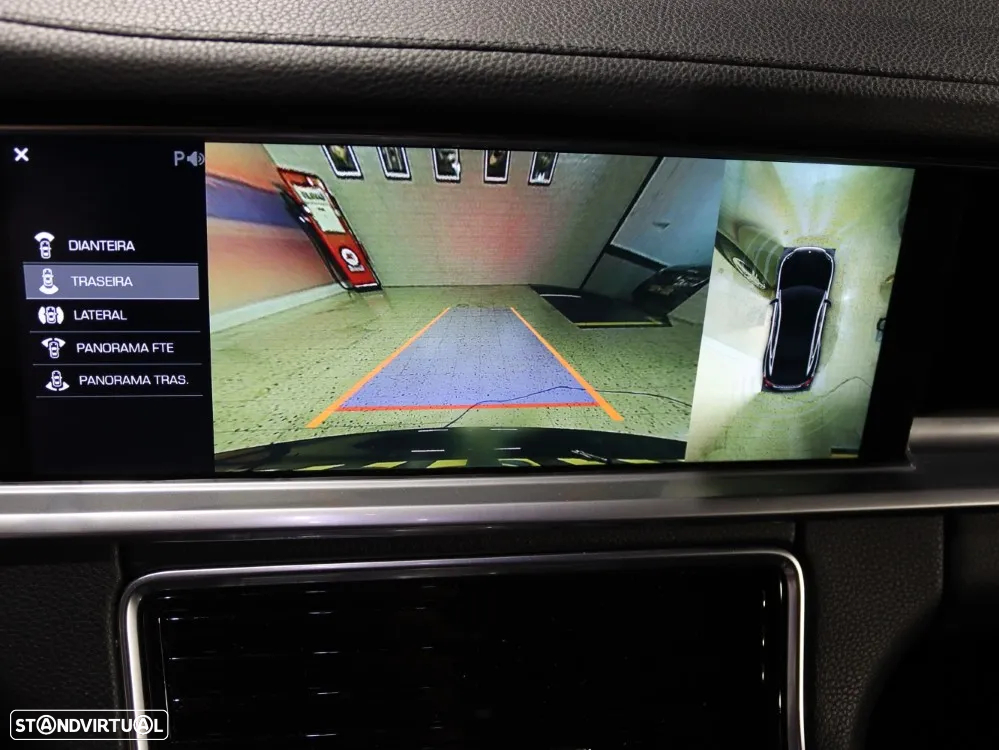 Porsche Panamera 4 E-Hybrid - 36