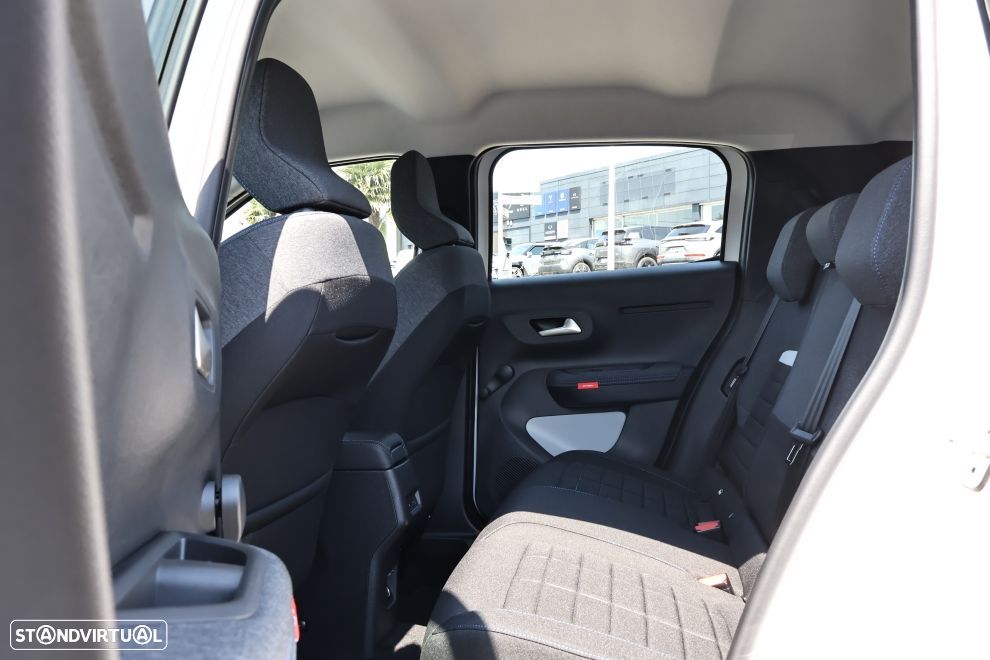 Citroën C3 1.2 Hybrid Plus e-DSC6 - 16