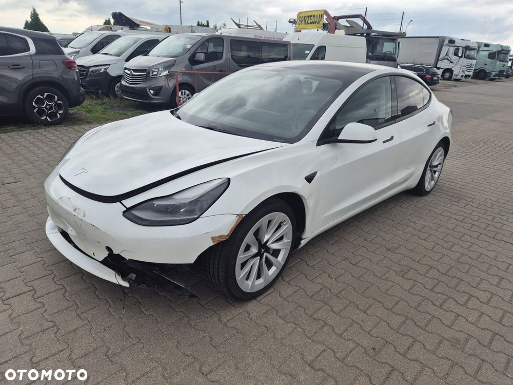 Tesla Model 3 RWD Hinterradantrieb - 11