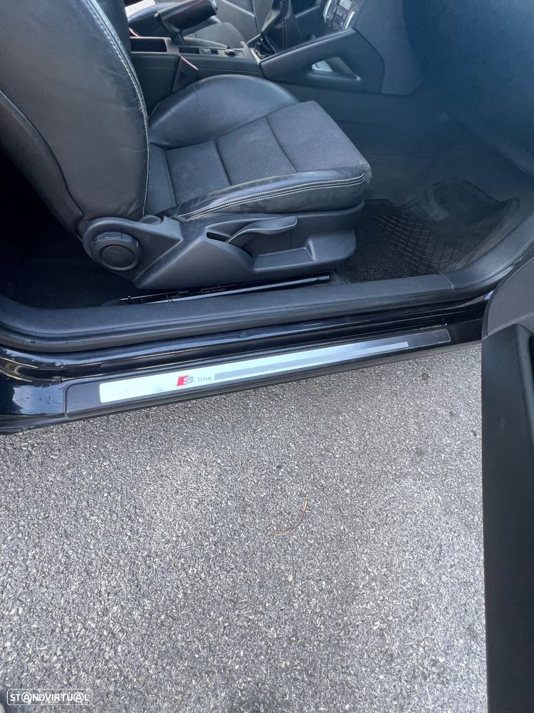 Audi A3 Cabrio 1.6 TDi S-line - 28