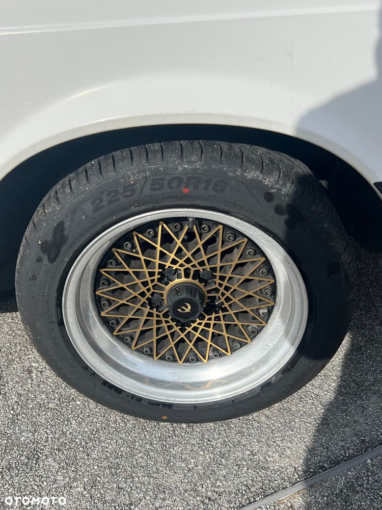 BMW Seria 6 - 10