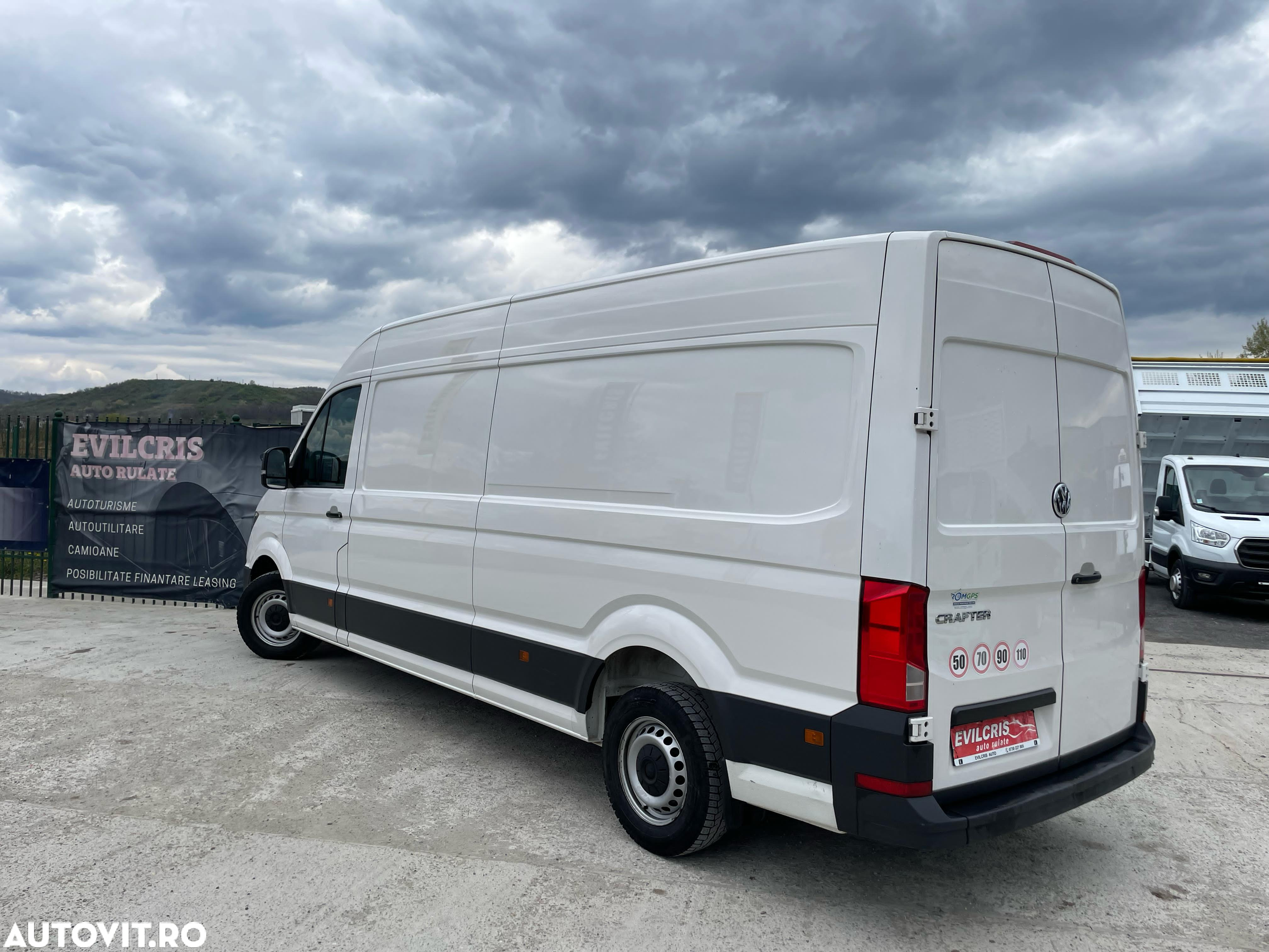 Volkswagen Crafter L4H3 LUNG - 2