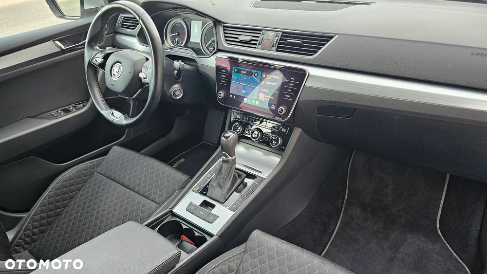 Skoda Superb 2.0 TSI Ambition DSG - 10