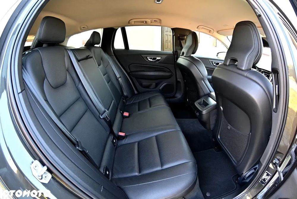 Volvo V60 B3 B Geartronic Inscription - 24