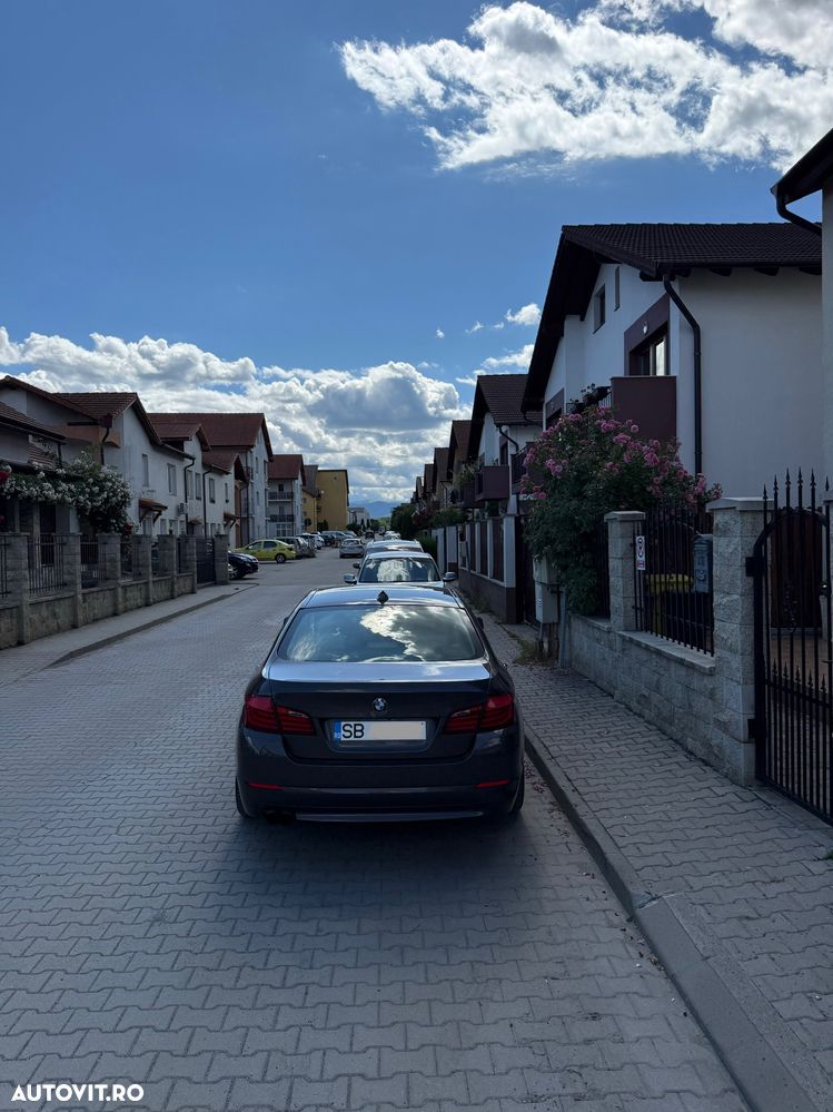 BMW Seria 5 530i Aut. Edition Exclusive - 9