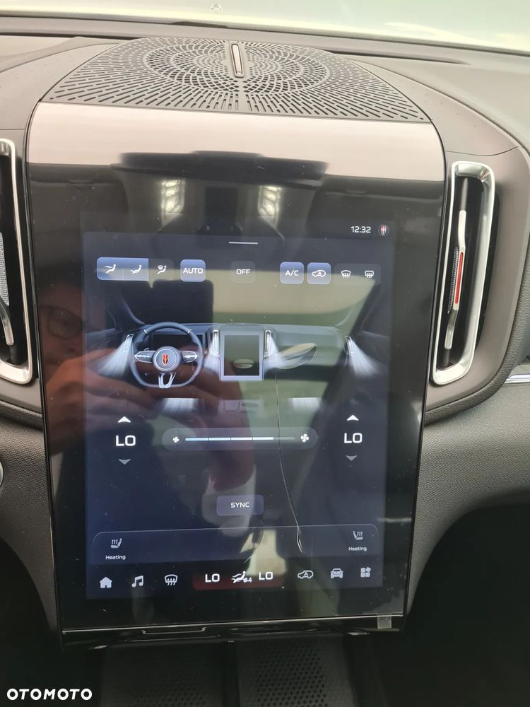 Hongqi HS3 1.5T FWD - 15