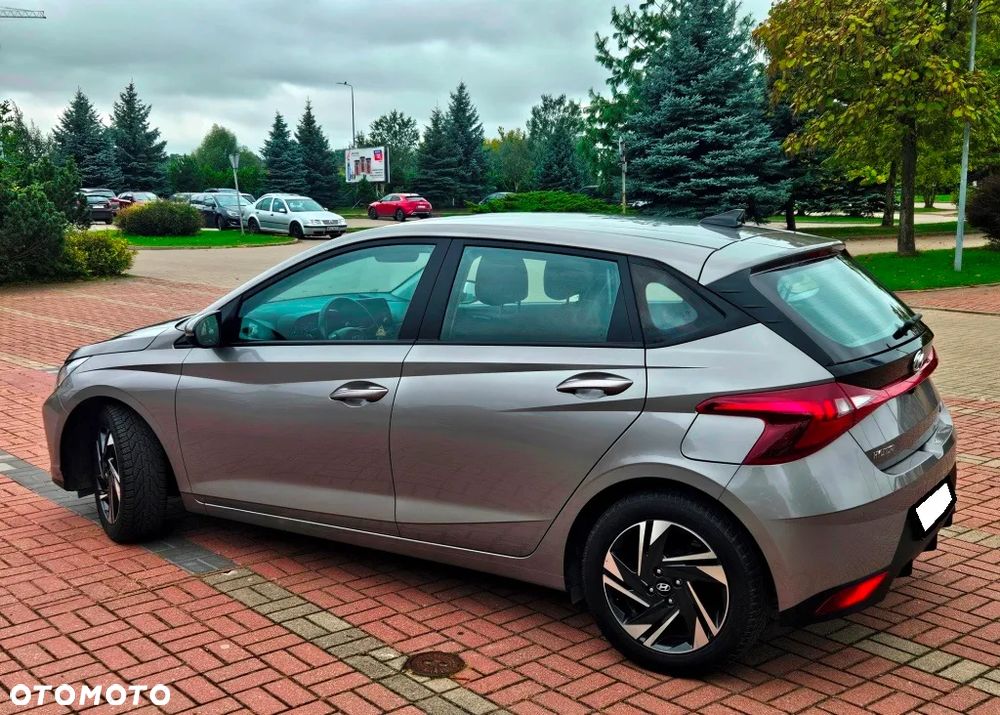 Hyundai i20 1.2 Modern - 8
