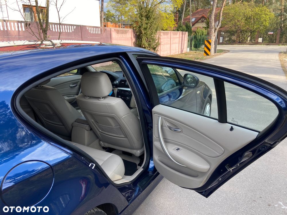 BMW Seria 1 118d - 14