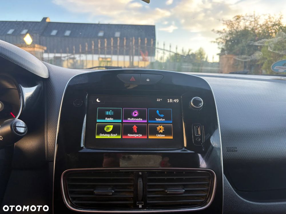 Renault Clio - 20