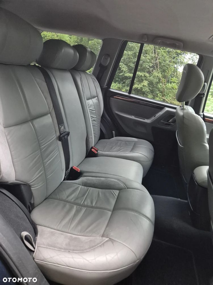 Jeep Grand Cherokee 4.7 Overland - 12