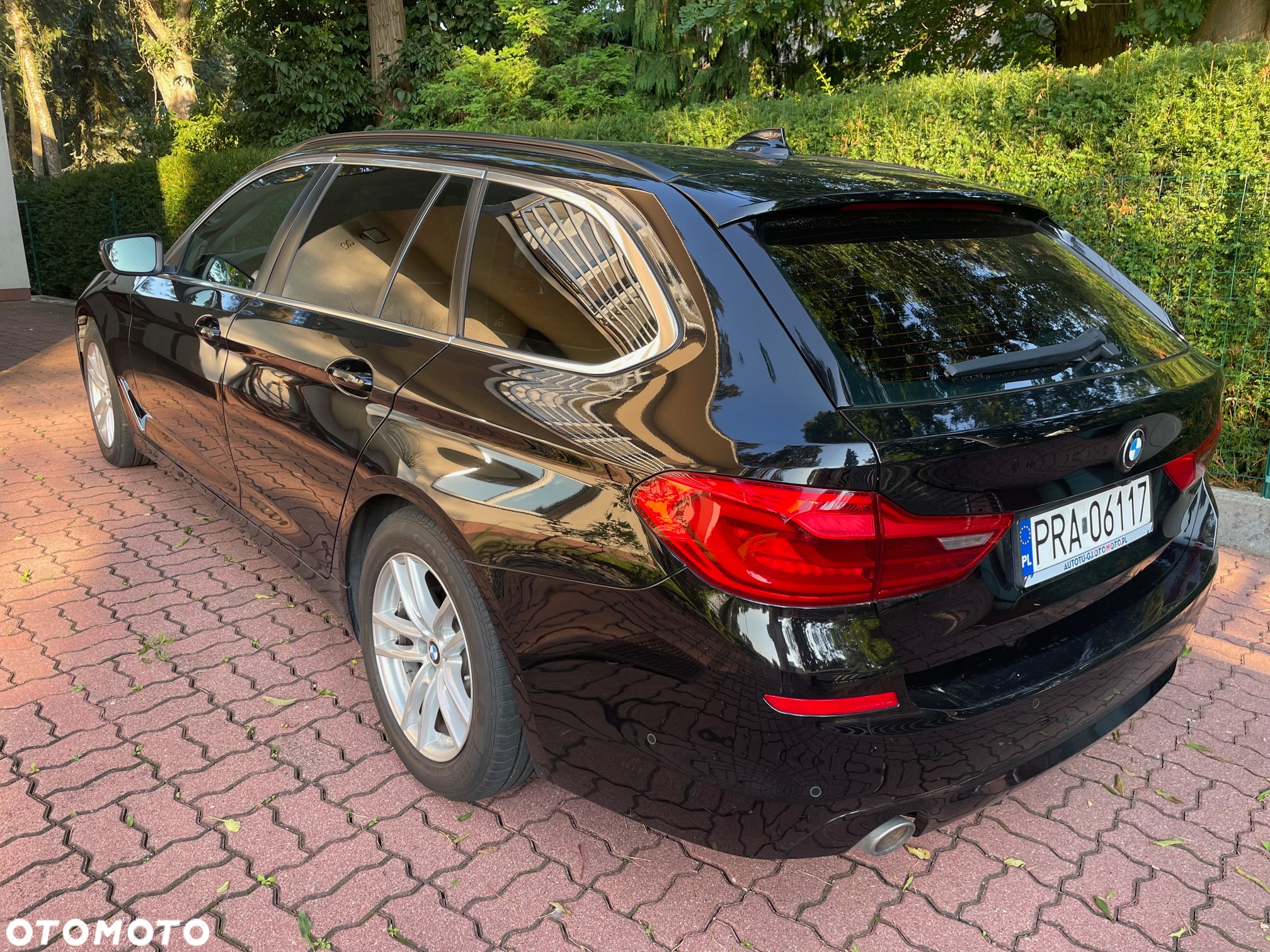 BMW Seria 5 520i Luxury Line - 6