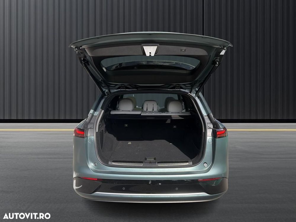 Xpeng G9 AWD Performance - 24