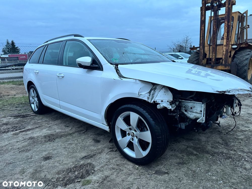 Skoda Octavia 2.0 TDI DSG Tour - 6