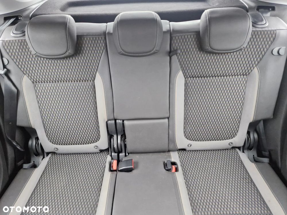 Opel Crossland X 1.6 CDTI Enjoy - 28