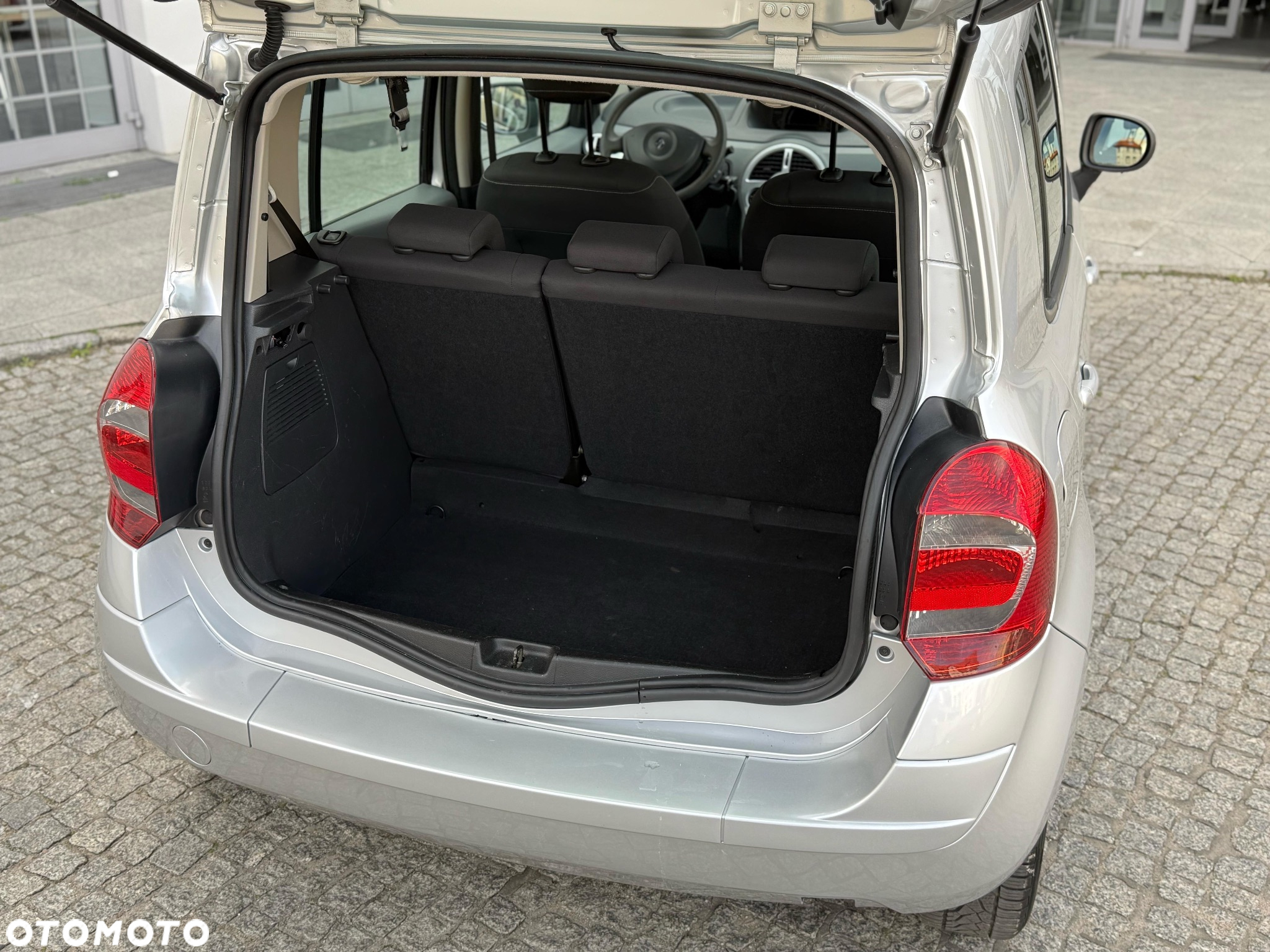 Renault Modus 1.2 16V Privilege - 11