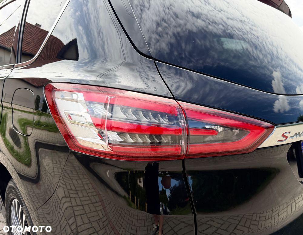Ford S-Max 2.0 TDCi Titanium PowerShift - 15