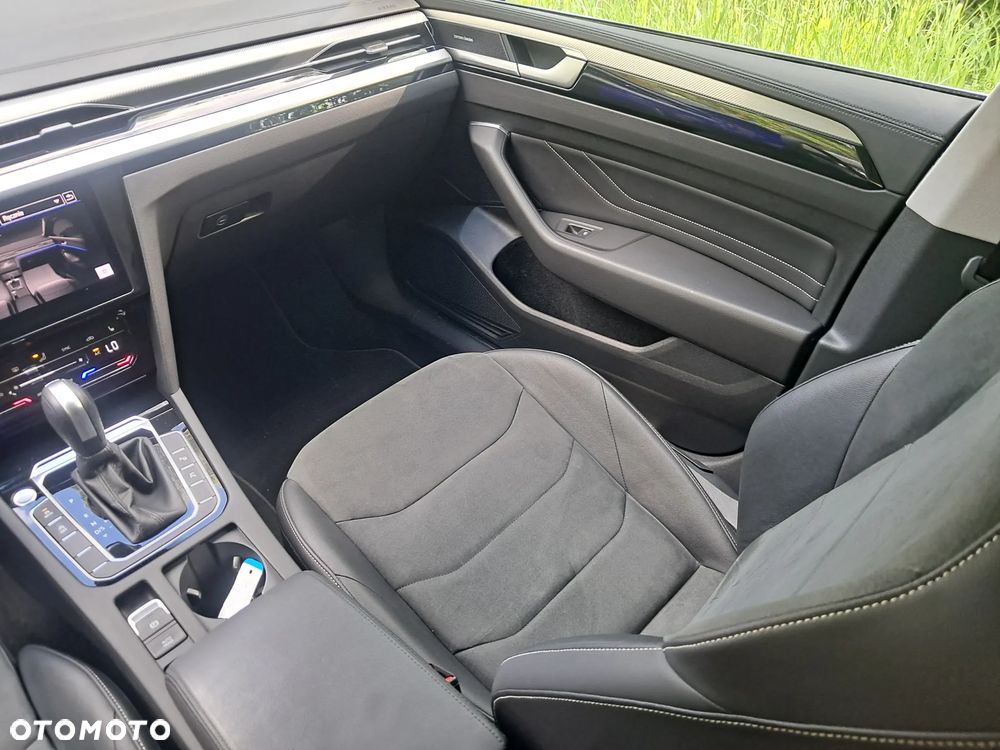Volkswagen Arteon Shooting Brake 2.0 TDI SCR DSG Elegance - 19