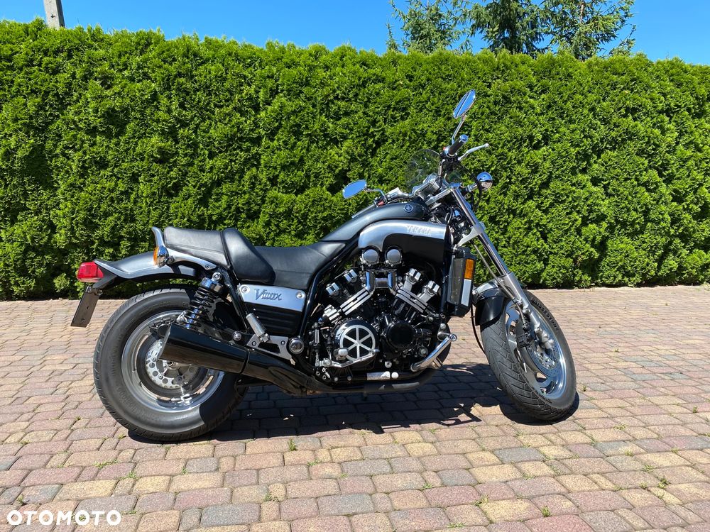 Yamaha V-MAX - 2