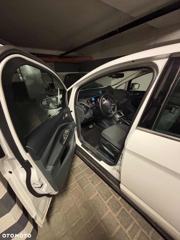 Ford C-MAX 2.0 TDCi Titanium MPS6 - 28