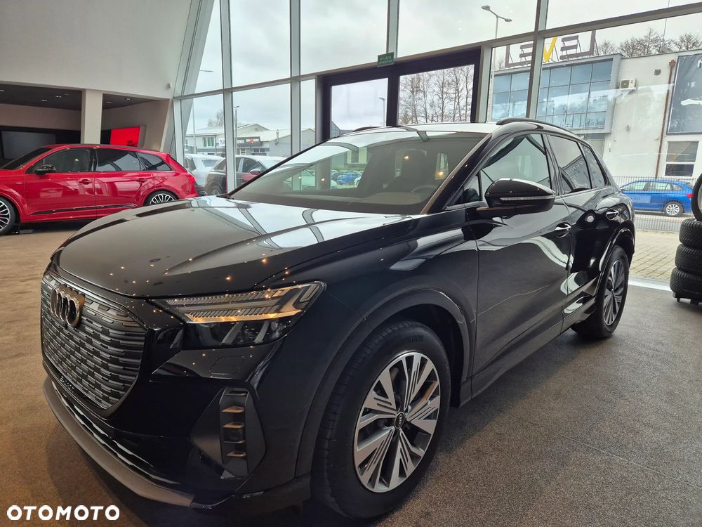 Audi Q4 e-tron 45 82kWh Advanced - 4