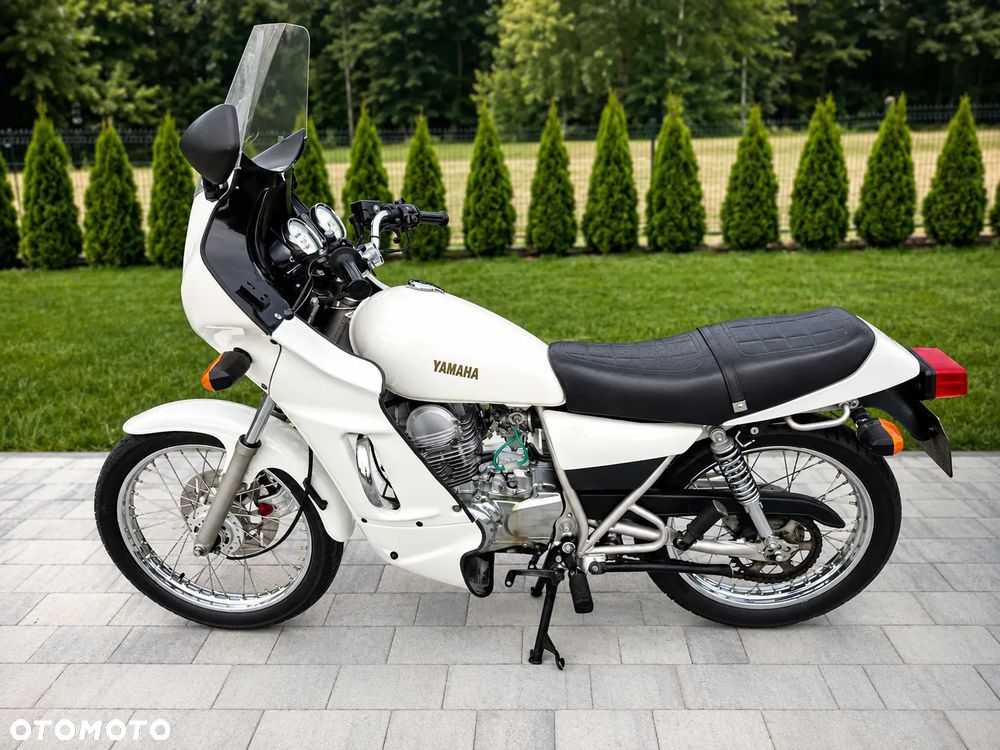 Yamaha SR - 4