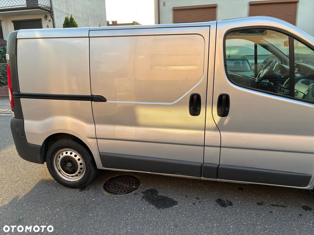 Opel Vivaro - 3