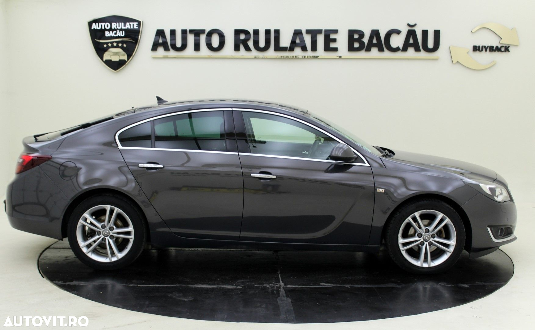 Opel Insignia - 4