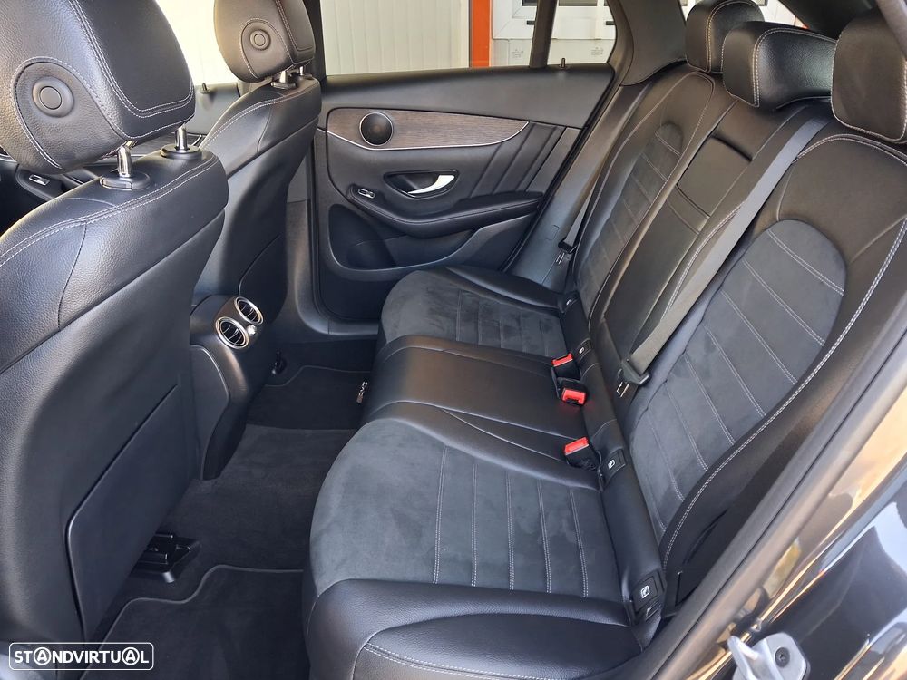 Mercedes-Benz GLC 300 e 4Matic - 34