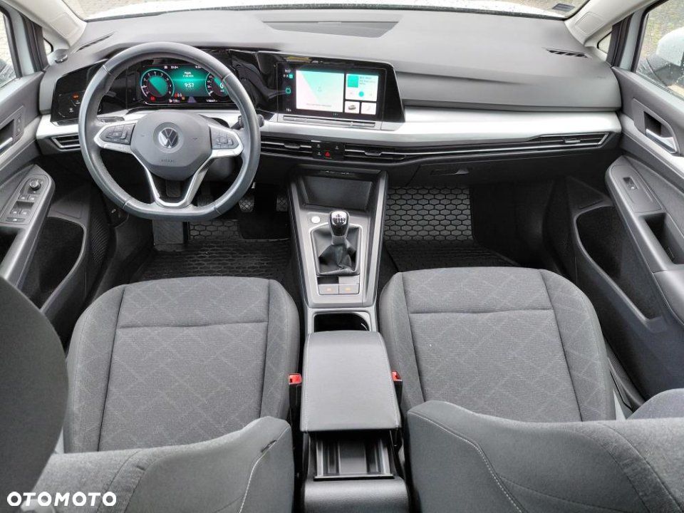 Volkswagen Golf - 15