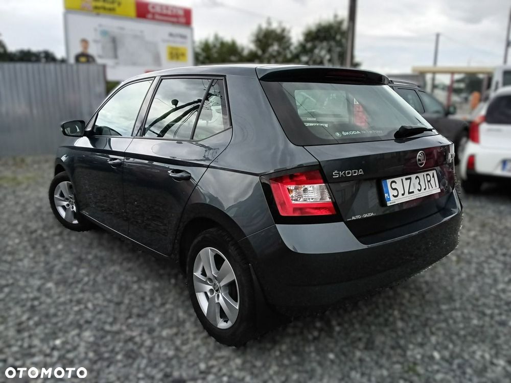 Skoda Fabia - 4