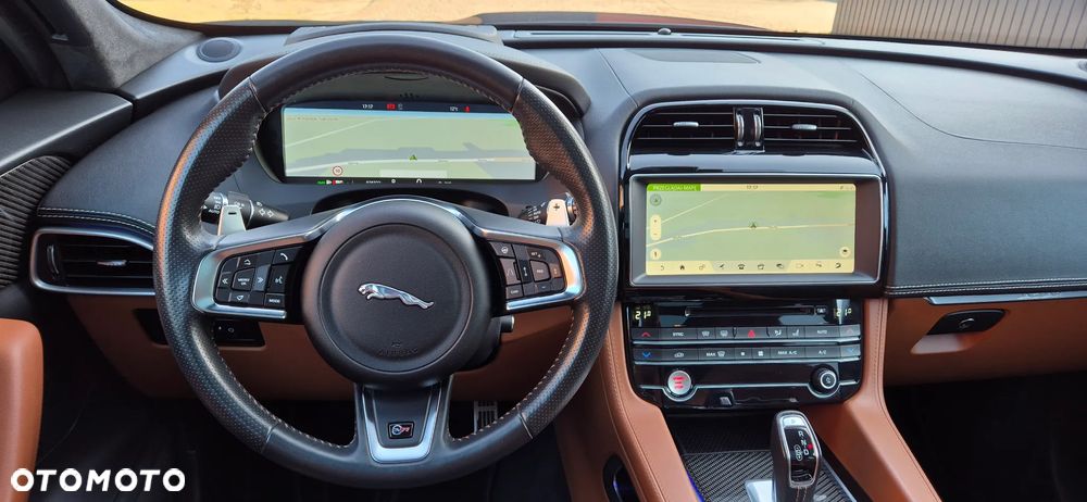 Jaguar F-Pace 5.0 V8 P550 AWD SVR - 14