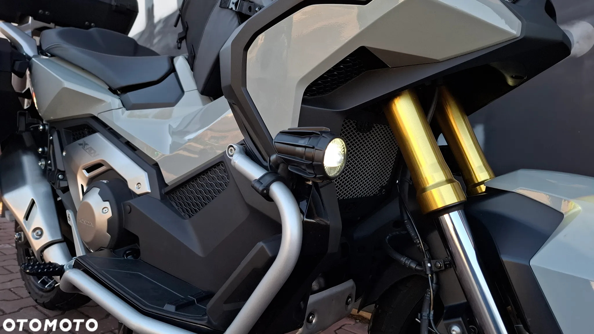 Honda X-ADV - 19